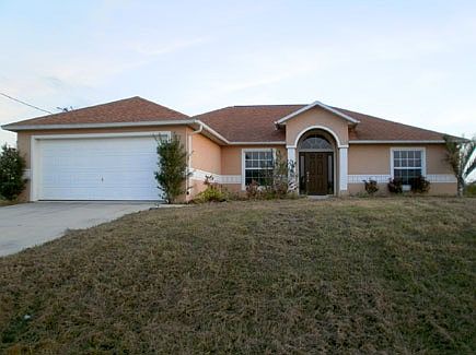 1st image of 1418 NE 33rd Ln