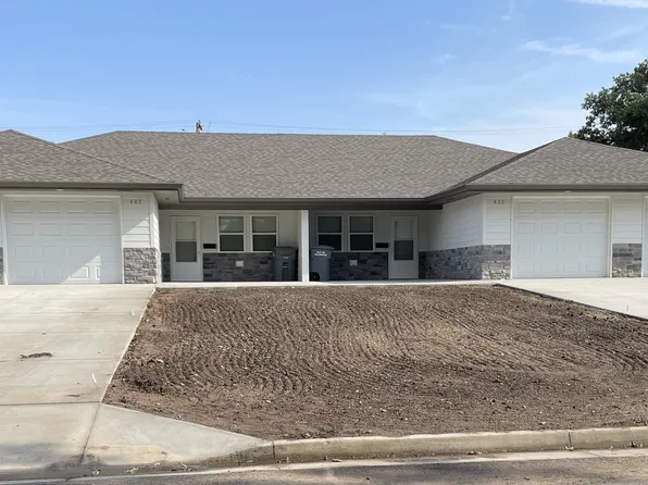 400 E 4th St, Ellinwood, KS 67526