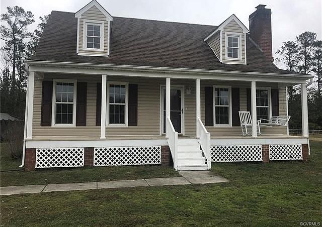 1st image of 15711 Shelley Ln