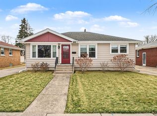 735 E 163rd St, South Holland, IL