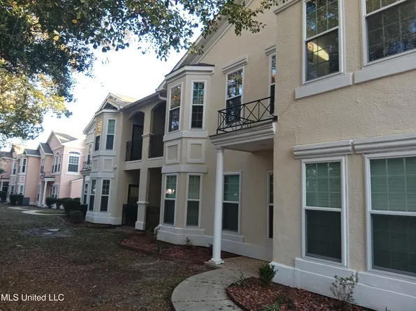 2252 Beach Dr APT 806, Gulfport, MS 39507