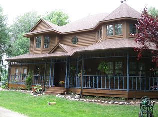 9440 Big Hand Rd, Columbus, MI 48063