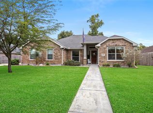 913 Ford Ave, Dayton, TX 77535