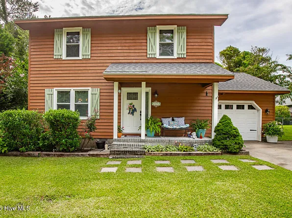 305 Berkshire Drive, Havelock, NC 28532