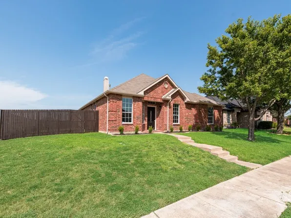 4005 Carrington Dr, Garland, TX 75043