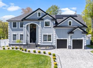 104 Autumn Rd, Matawan, NJ 07747