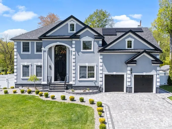 104 Autumn Rd, Matawan, NJ 07747