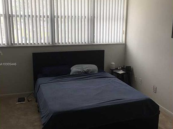 5th image of 700 NW 214th St APT 212