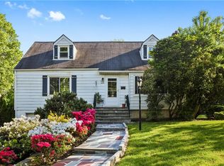 175 Alta Vista Dr, Yonkers, NY 10710