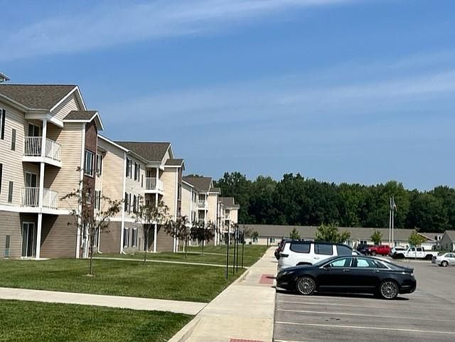 1st image of 7500 Redwood Blvd #430