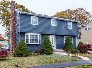 8 Murphy Rd, Peabody, MA 01960
