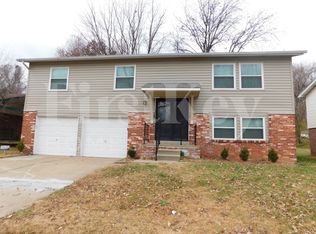 2489 Millvalley Dr, Florissant, MO 63031