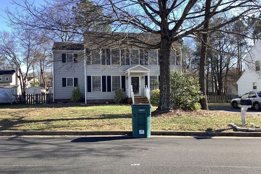 1st image of 9017 Castle Point Dr