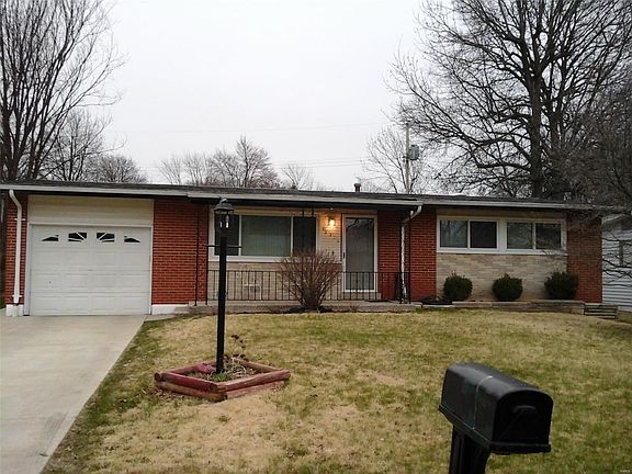 4th image of 10314 Janson Dr