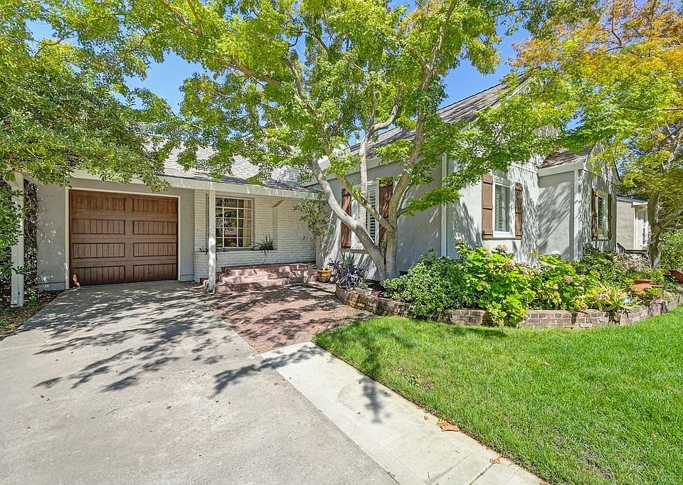 1st image of 1759 7th Ave