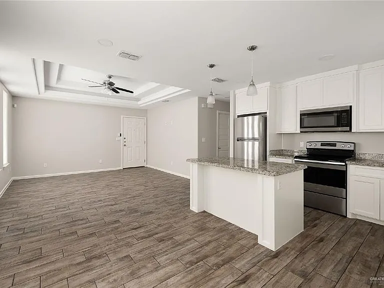 1416 Alta Vista Dr #3 — Photo 8