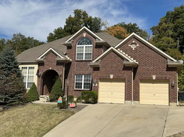 10704 Carolina Pines Dr, Harrison, OH 45030