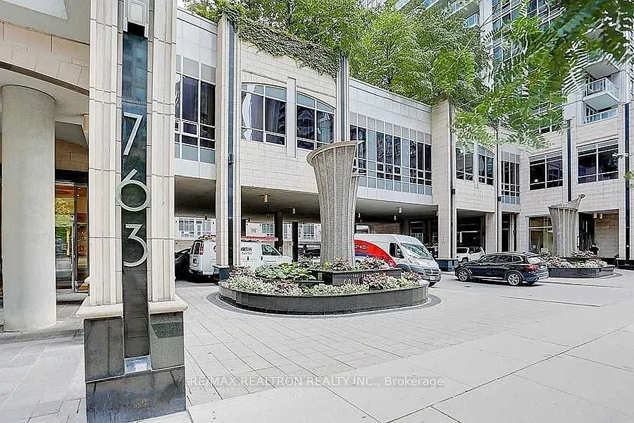 2 bed, $3,750 — Photo 4