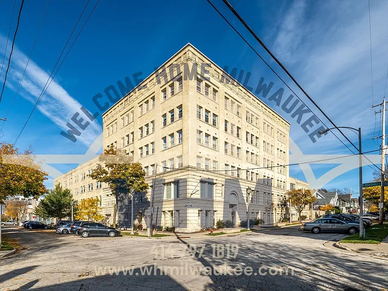 904 E Pearson St #314 — Photo 13