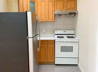 828 72nd St #2, Brooklyn, NY 11228