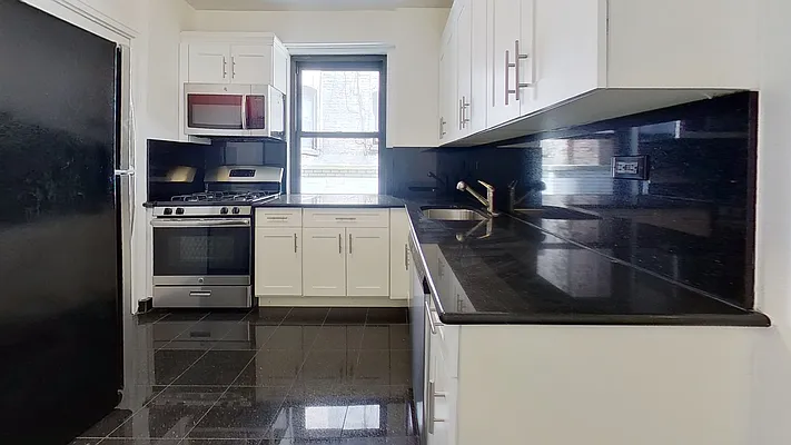 Rented by Compass | media 20