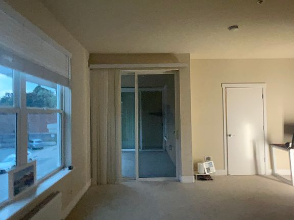 5th image of 2030 N Pacific Ave Unit 227