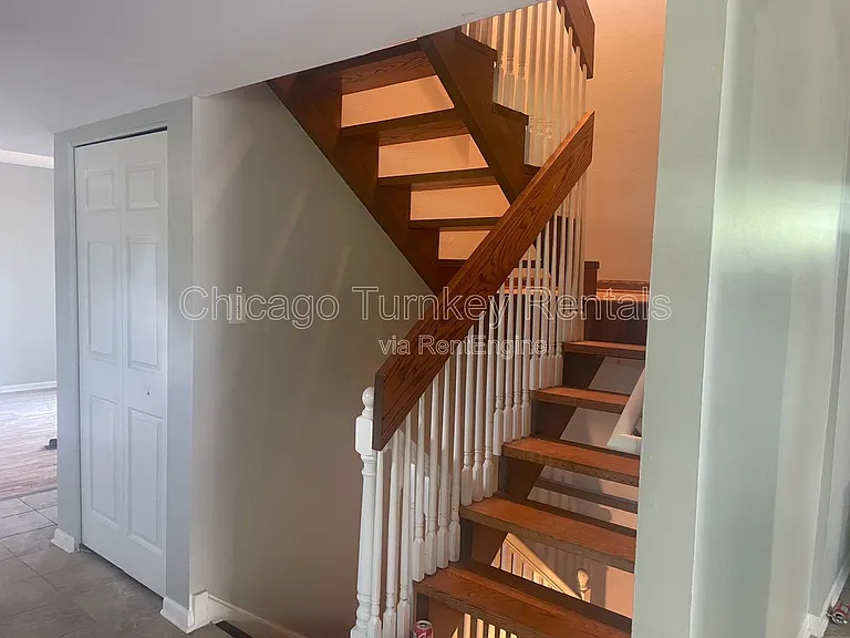 3212 Charlemagne Ave — Photo 6