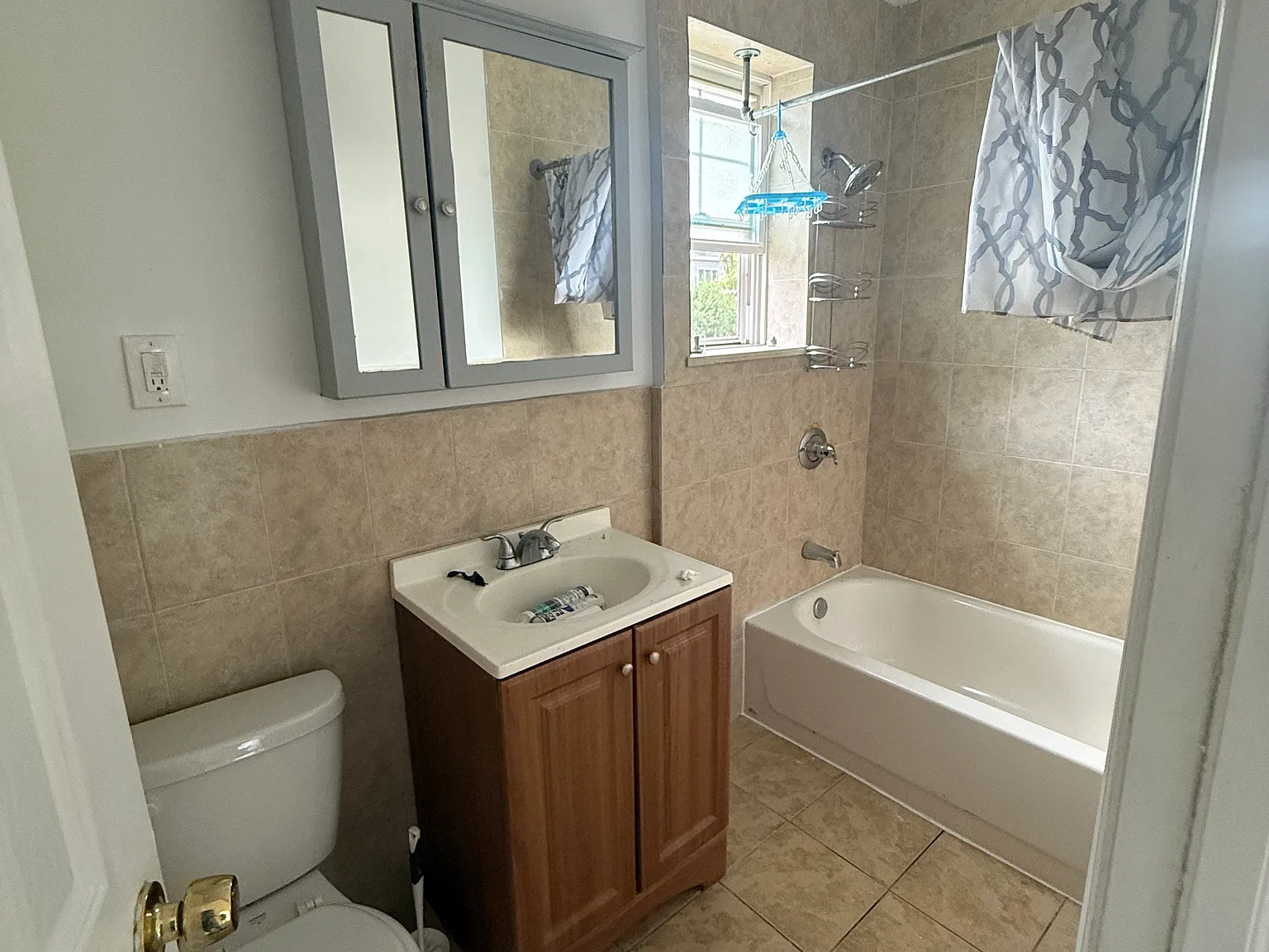 1 bed, 600 sqft, $1,900 — Photo 3
