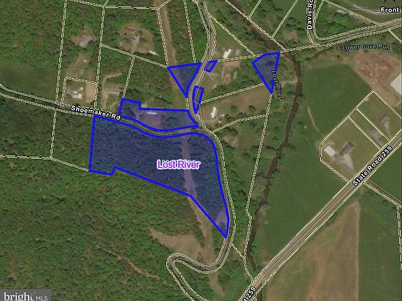 2nd image of 412 Shoemaker Rd