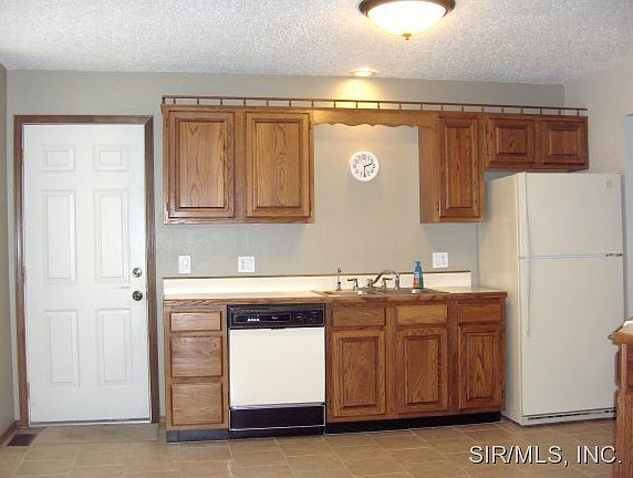 2nd image of 901 Andra Dr