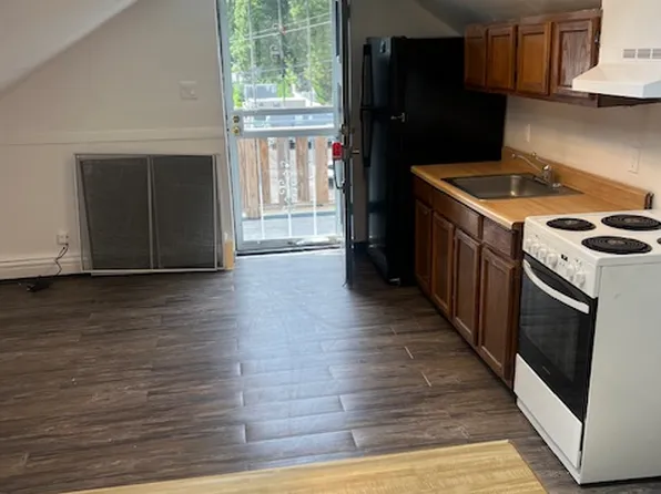 (undisclosed Address), Huntington Station, NY 11746