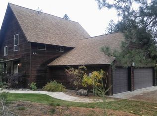 221 Crystal Shores Dr, Newport, WA 99156