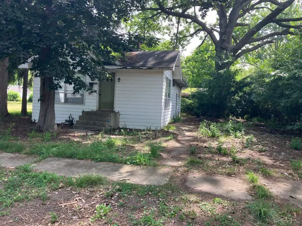 3212 Lowell Ave, Saginaw, MI 48601