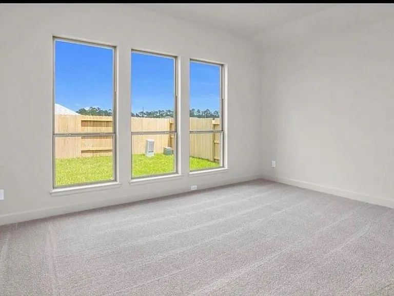 1638 Lorenzo Ln — Photo 12