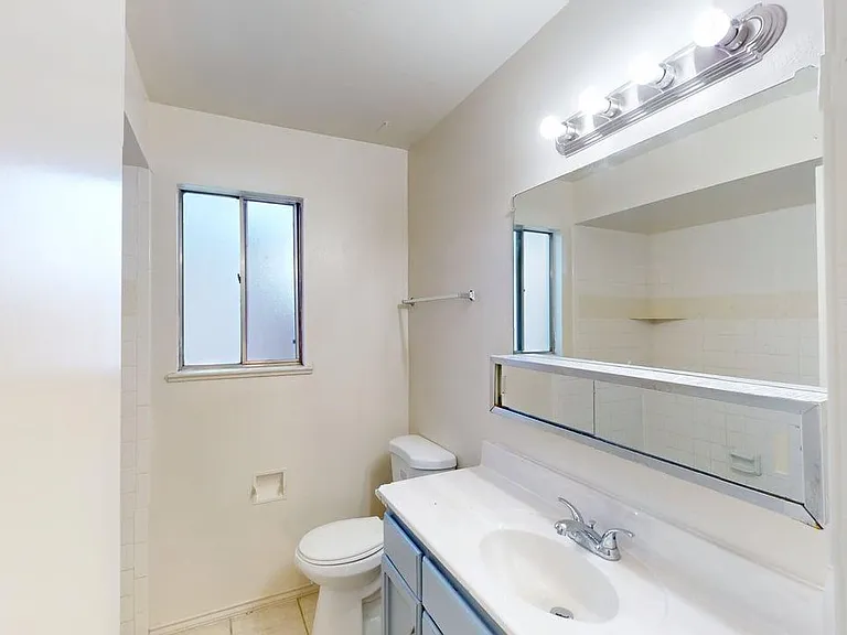 Totally Renovated / Updated 2 Bed End Unit - LOADED! — Photo 20