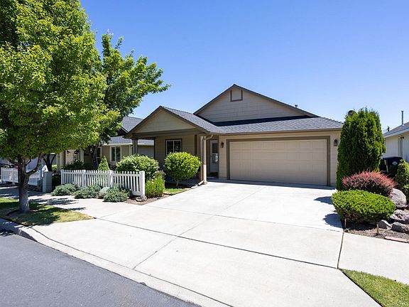 2nd image of 3728 SW 29th St