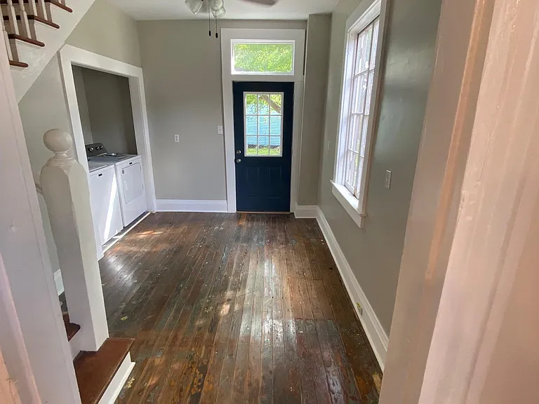 8629 Plum St — Photo 12