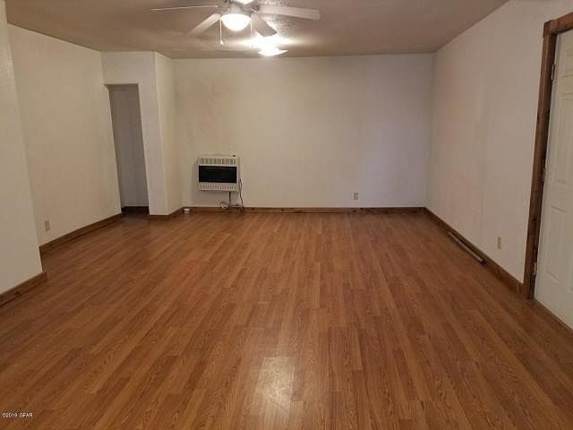 2nd image of 130 Montana Ave