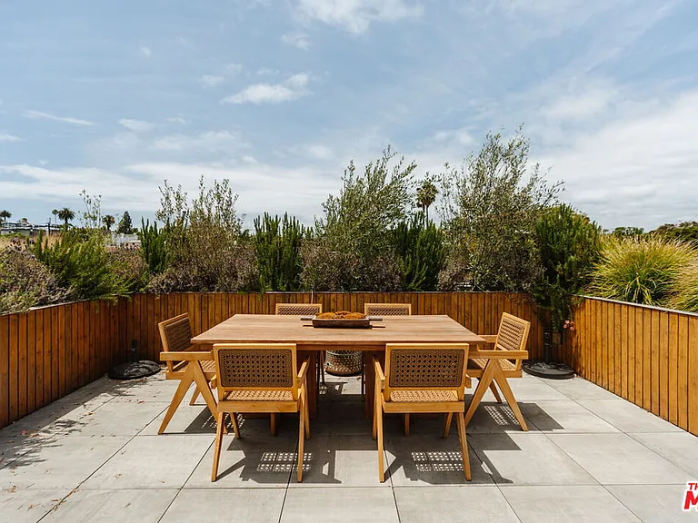 3214 Highland Ave #2 — Photo 24