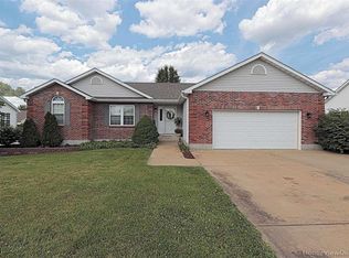 507 Cobblestone Ct, Farmington, MO 63640