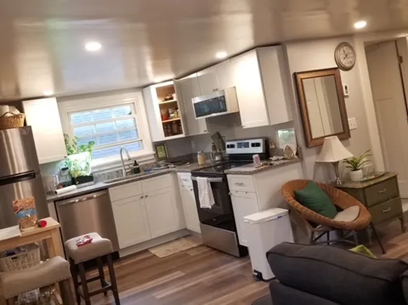 20 Exchange St APT 3, Gloucester, MA 01930