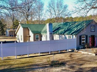 689 Huber Ave, Williamstown, NJ 08094