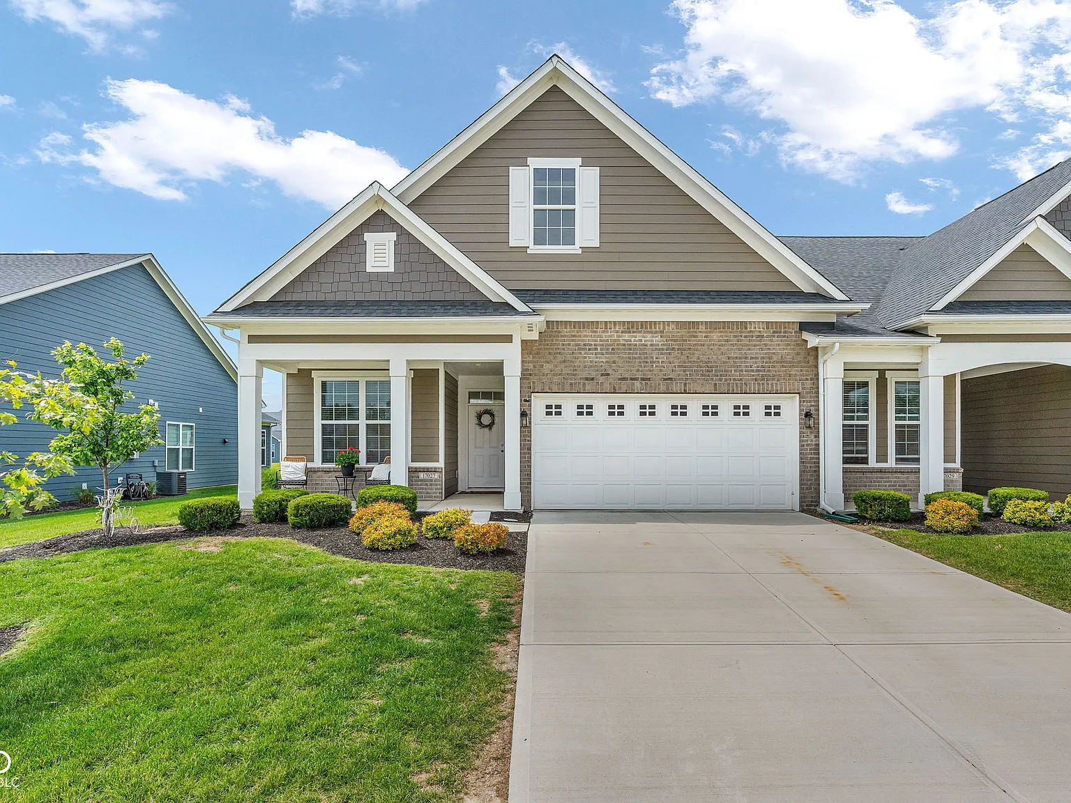3 bed, 3.0 bath, 2173 sqft, $2,700 — Photo 1