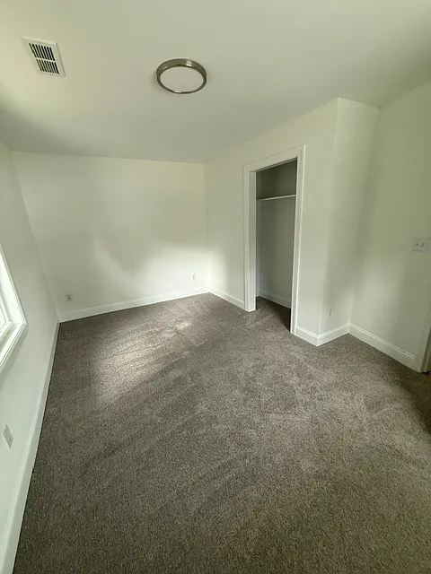 4 bed, 1.5 bath, 1070 sqft, $1,425 — Photo 4