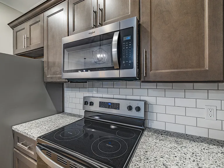 443 Wren Creek Ct — Photo 6