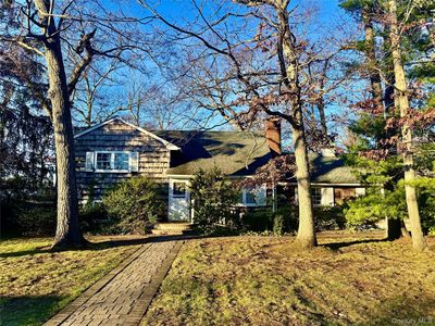 2 Kirkup Street, Bay Shore, NY, 11706