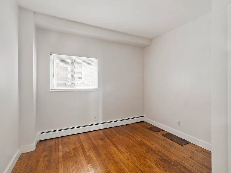2-44 Dana St — Photo 11