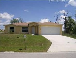 1st image of 1367 SW Janette Ave