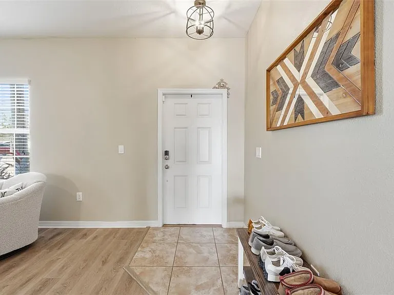 2443 Dovesong Trace Dr — Photo 2