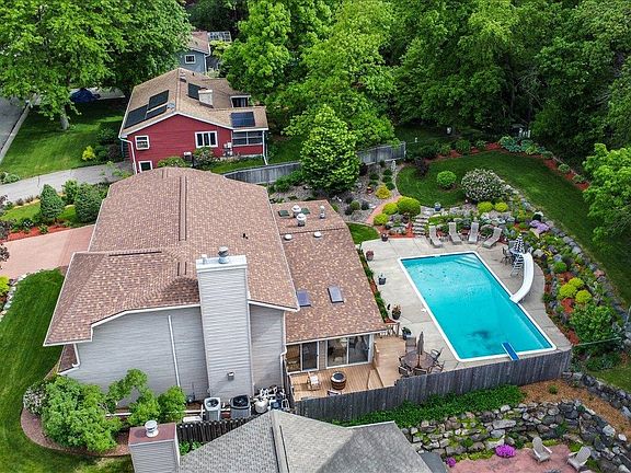 4th image of 6207 Indian Mound Dr